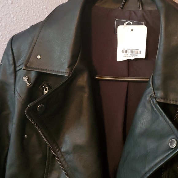 Faux leather jacket with studs - Picture 2 of 4